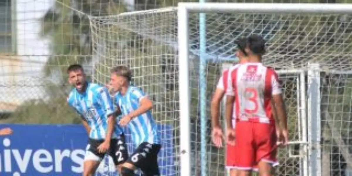 El juvenil que podría sumarse al primer equipo para el partido contra Vélez