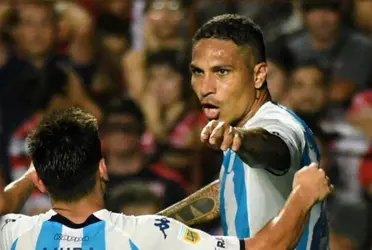 Tras no tener grandes rendimientos con Racing, Paolo Guerrero podría irse en este mercado de pases