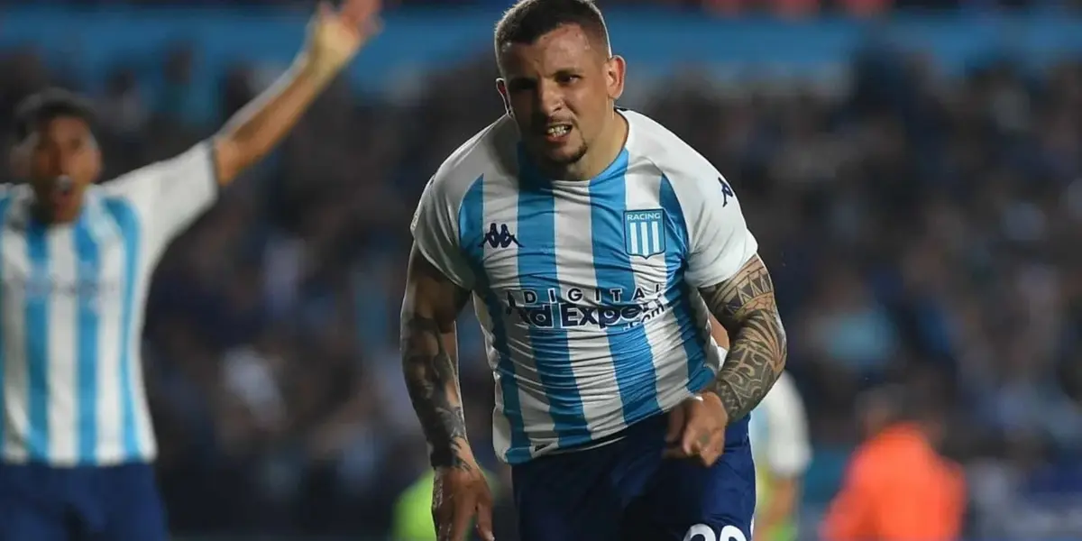 Vecchio dejó a Racing y definirá en que club jugará